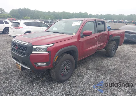 2025 Nissan Frontier Pro-4X 4X4 z USA, uszkodzony, nr VIN 1N6ED1EK1SN621678